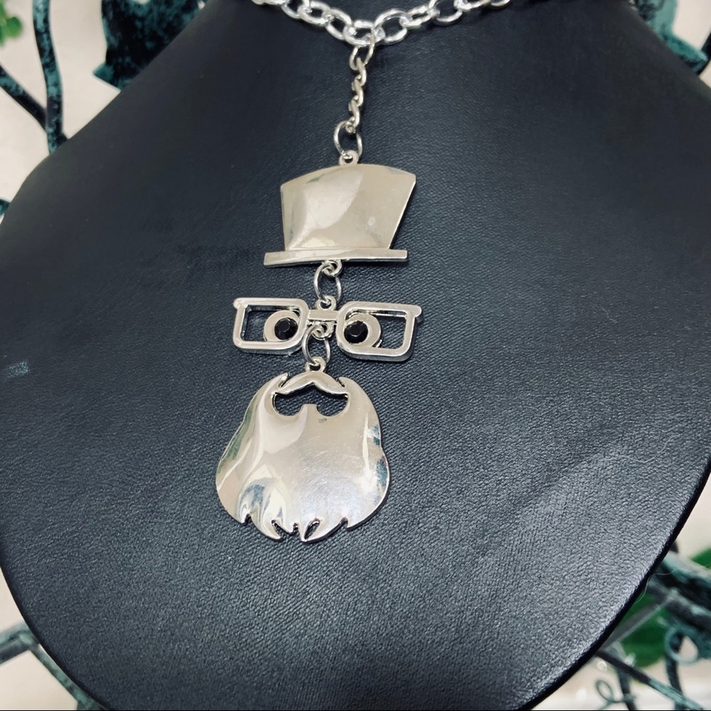 Mustache Beard Man Necklace New - Picture 4 of 7